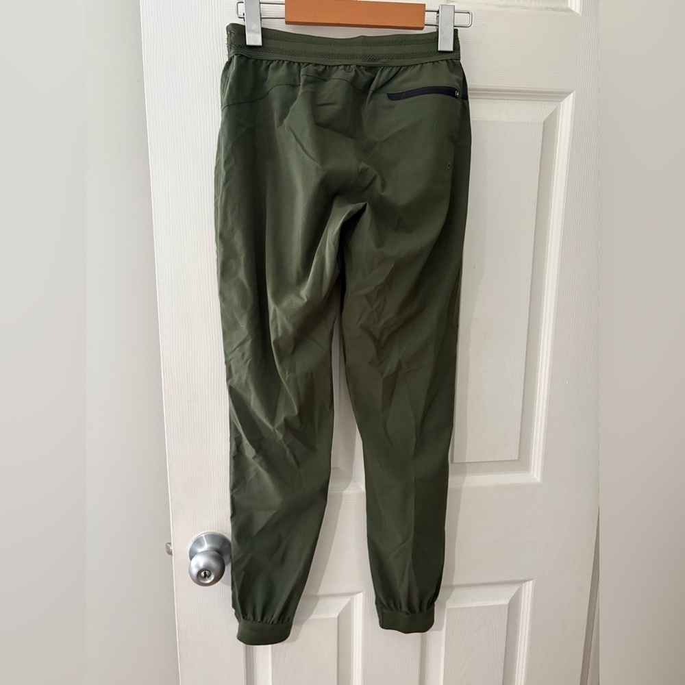 Mountain Hardwear Olive Green Women's Pants - Picture 2 of 10